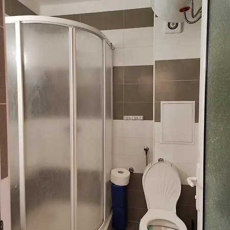 Nev 1 Apartman Burgasz